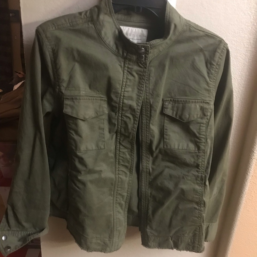 Hinge brand cotton  green jacket. Box style.